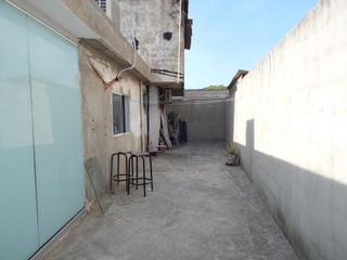 Foto 15 de casa-local en venta en nuevo horizonte. Cod V85203