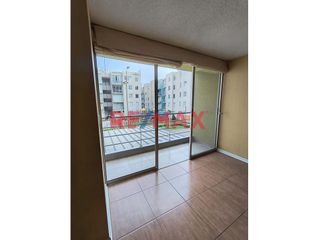 Foto 6 de Departamento flat, segundo piso!

📍 A pasos de Tottus y la Panamericana Norte, en zona estratégica cerca a todo.

🌳 Desde tu propio balcón privado