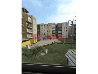 Foto 1 de Departamento flat, segundo piso!

📍 A pasos de Tottus y la Panamericana Norte, en zona estratégica cerca a todo.

🌳 Desde tu propio balcón privado