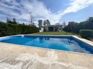 vendo Casa en Tierra de Sueños 1