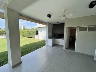 vendo Casa en Tierra de Sueños 1