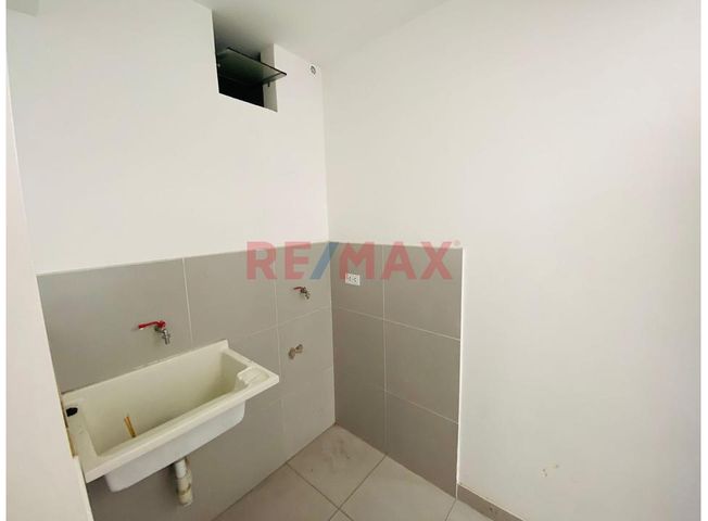 Departamento en Venta en Los Olivos - Widok 4