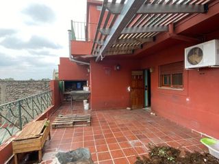 Casa PH en alquiler en Quilmes Oeste