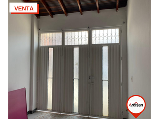 Foto 10 de CASA COMERCIAL CENTRAL - SOCORRO SANTANDER