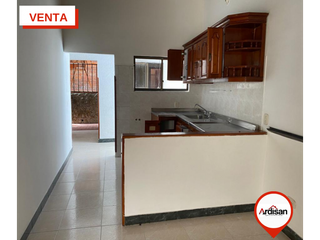 Foto 2 de CASA COMERCIAL CENTRAL - SOCORRO SANTANDER