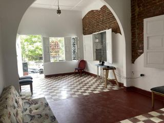 Foto 9 de casa-local en arriendo en bellavista. Cod A103334