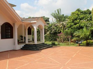Foto 5 de casa en venta en pance. Cod V13804