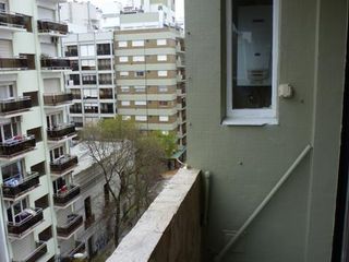 Foto 5 de DEPARTAMENTO 2 AMBIENTES EXTERNO CON BALCON. RECICLADO