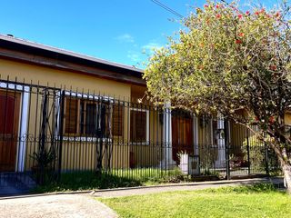 Foto 2 de Casa en Venta  Ringuelet La Plata