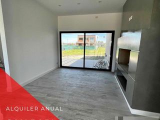 Foto 4 de CASA EN ALQUILER EN EL BARRIO SAN PABLO