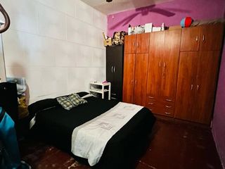 Casa con Departamento en venta en Ituzaingo Norte