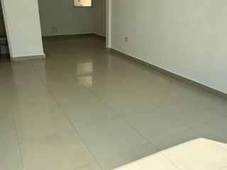 Foto 6 de local en venta en claret. Cod V10990