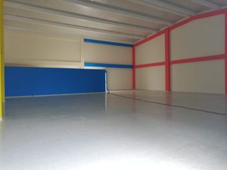 Foto 3 de 480 M2 DE LOCAL COMERCIAL - DOBLE ALTURA CON PARQUEADEROS