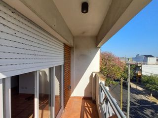 Foto 2 de Departamento en venta en Villa Luzuriaga