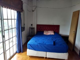 Foto 14 de Venta en block de dos locales y cuatro departamentos González catán