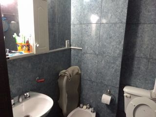 Foto 12 de Venta en block de dos locales y cuatro departamentos González catán