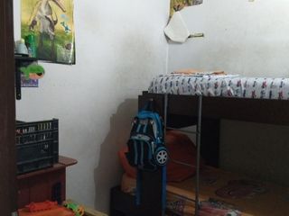 Foto 11 de Venta en block de dos locales y cuatro departamentos González catán