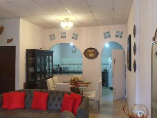 Foto 4 de VENTA DE CASA ESQUINERA EN SUROESTE (GV)