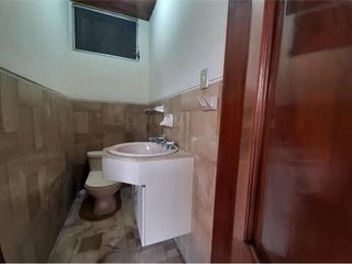 Foto 16 de SE VENDE CASA COMERCIAL ESQUINERA DE 6 NIVELES