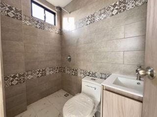 Foto 15 de CASAS MODERNA A ESTRENAR EN VENTA EN URB PORTÓN DEL SOL - MANTA