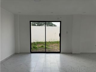 Foto 7 de CASAS MODERNA A ESTRENAR EN VENTA EN URB PORTÓN DEL SOL - MANTA