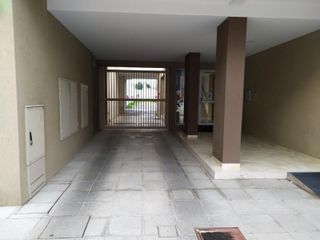 Foto 3 de Cocheras en Venta Zelarrayan 961