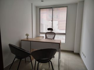 Foto 2 de oficina en venta en paris gaitan. Cod V6825601