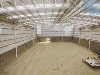 Foto 3 de BODEGA 1600 M2 EN ARRIENDO O VENTA