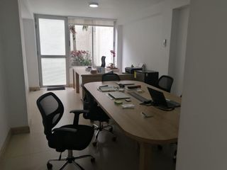 Foto 15 de casa en venta en ciudad jardín. Cod V15267