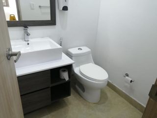 Foto 3 de casa en venta en ciudad jardín. Cod V15267