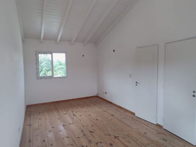 Casa en venta de 2 dormitorios c/ cochera en La Cumbre