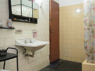 Foto 20 de CASA VENTA 2 DORMITORIOS ZONA CENTRO 126 m2