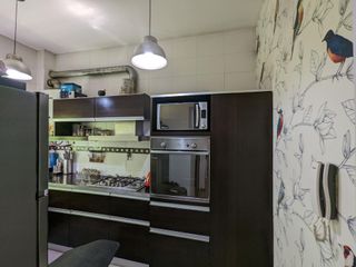 VENTA DPTO. 3 AMB. CON BALCON EXCELENTE ESTADO