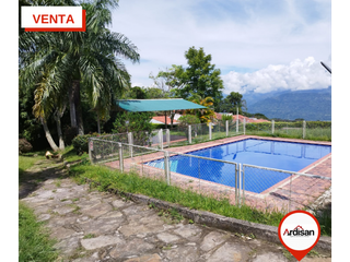 Foto 4 de CASA AMPLIA DE 3 PISOS  EN CONDOMINIO CERRADO