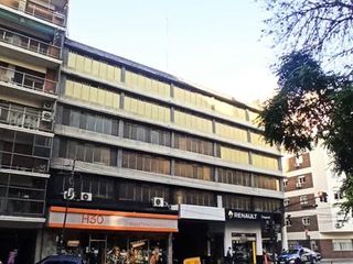 Avenida La Plata al 100 Cochera en Venta en Almagro
