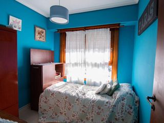 Casa en venta - 4 Dormitorios 3 Baños 1 Cochera - 190Mts2 - La Plata