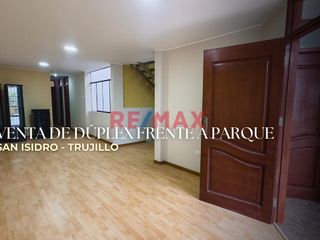 Foto 1 de ¿Te imaginas vivir frente al parque, en un lugar que se siente como hogar desde el primer día?
Ubicado en una de las zonas más tranquilas, seguras y