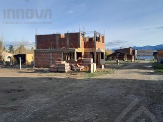Terreno en  Dina Huapi Bariloche con salida al Lago Nahuel Huapi  Bariloche