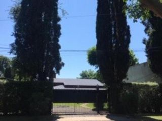 Foto 2 de Excelente - Casa Quinta en Venta -