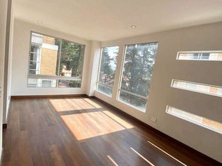 Foto 2 de VENTA DE CASA EN EL SECTOR DE TORRELADERA EN BOGOTÁ