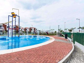 Foto 10 de Casa en alquiler Urbanizacion Napoli, Via Salitre cerca del Centro Comercial El Dorado