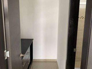 Foto 6 de Casa en alquiler Urbanizacion Napoli, Via Salitre cerca del Centro Comercial El Dorado