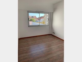 Foto 6 de Departamento en venta en Villa Luzuriaga