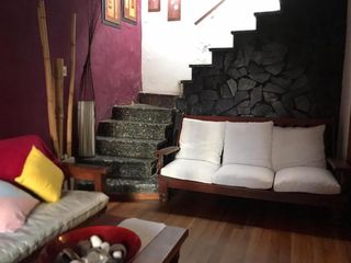 Foto 5 de CHALET 5 AMBIENTES CON LOCAL  EN BARRIO POMPEYA