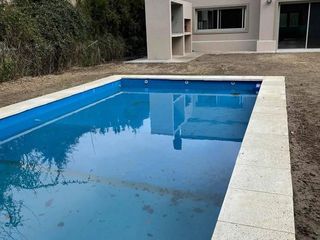 Foto 15 de Venta Casa 5 ambientes,  San Isidro Labrador.