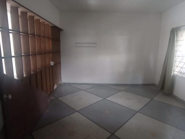 CASALOTE en ARRIENDO en Medellín Laureles