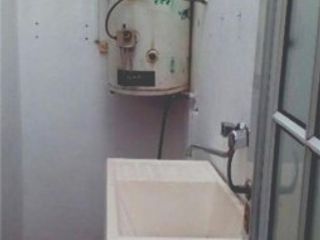 Foto 9 de Excelente Dpto Tipo Casa 3 AMB AMPLIOS c/ COCHERA Al Frente
