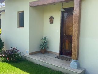 Foto 4 de Venta Pakakuna Gardens en Checa villa amplia
