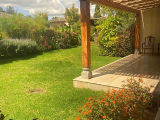 Foto 16 de Venta Pakakuna Gardens en Checa villa amplia