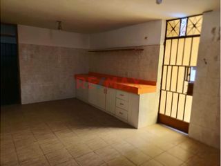 Casa en Venta en La Perla - Altro